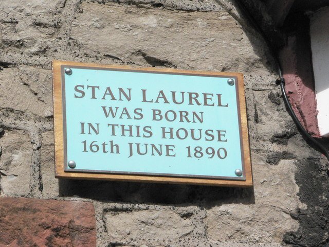 The plaque on Stan Laurel's birthplace.