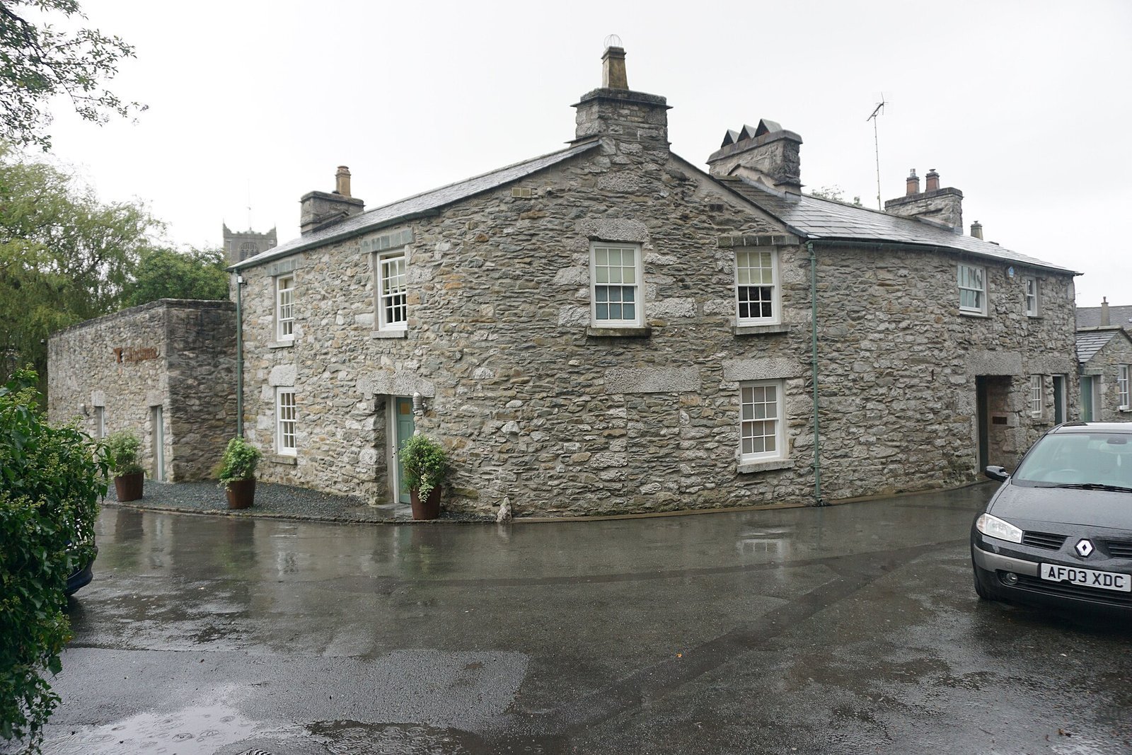 L'Enclume, in the centre of Cartmel.